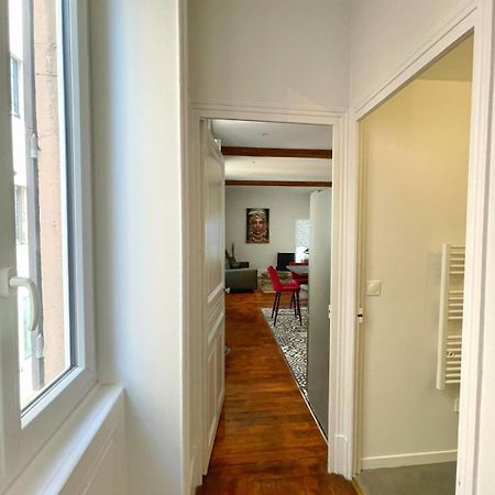 Center Macon Charmant Appartement Avec Vue Sur La Saone Ngoại thất bức ảnh